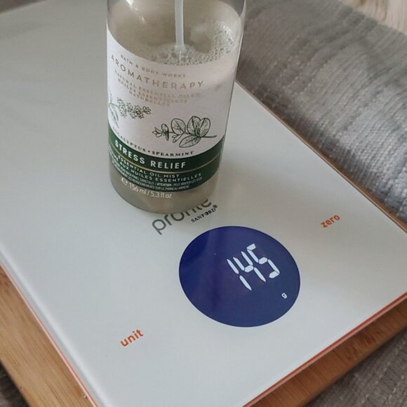 THE BODY SHOP Limited Edition Set + BATH And BODY Set - Picture 8 of 16